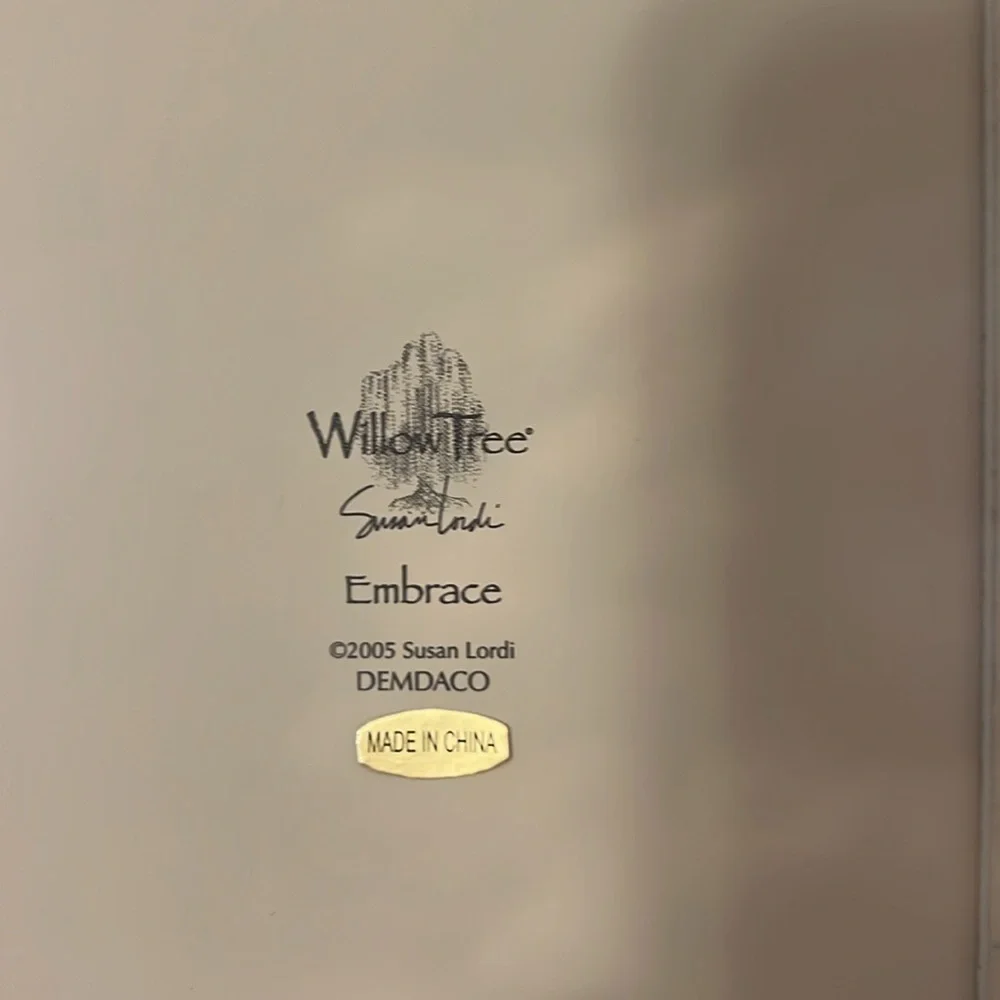 Willow Tree “Embrace” - Picture 3 of 4